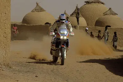Dakar. La leggenda di Massimo Ormeni, il Mago delle Honda italiane, lo scopritore di Edi Orioli [VIDEO-ITV]