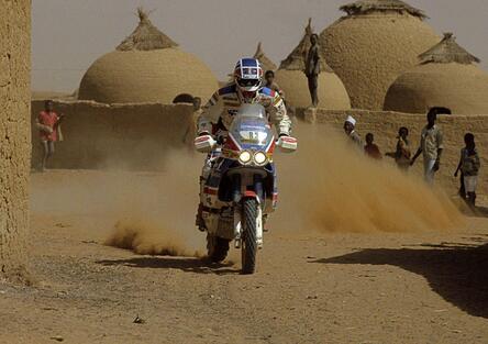 Dakar. La leyenda de Massimo Ormeni, el mago de las Honda italianas, el descubridor de Edi Orioli [VIDEO-ITV]
