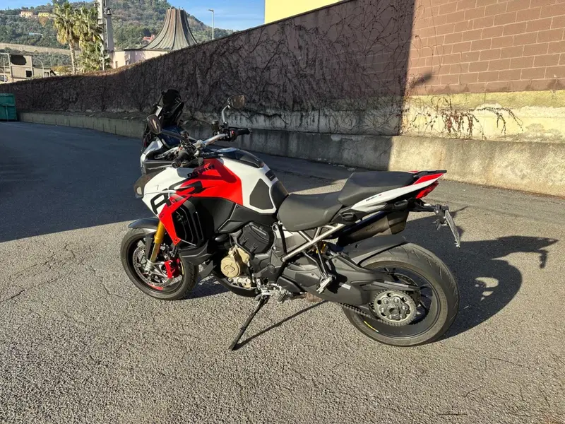 Ducati Multistrada V4 RS (2024 - 25) (4)