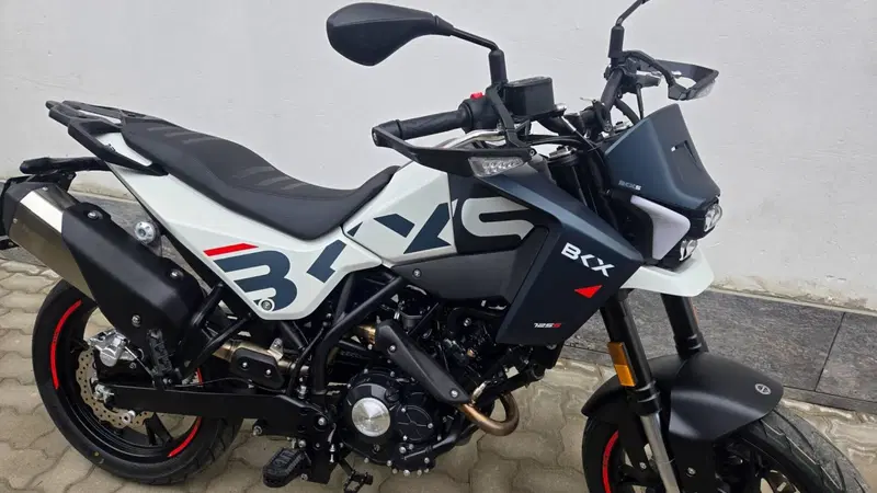 Benelli BKX 125 S (2026)