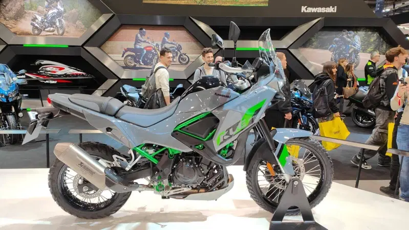 Kawasaki KLE 500 SE (2026) (12)