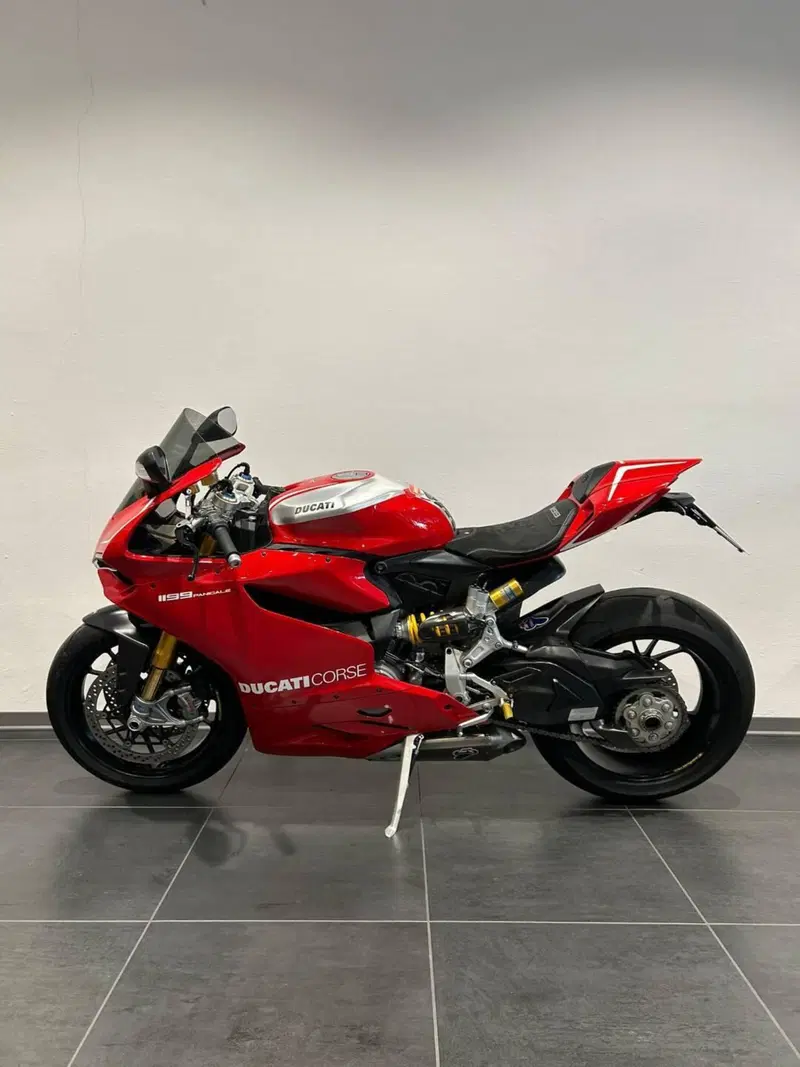 Ducati 1199 Panigale R ABS (2013 - 17) (2)