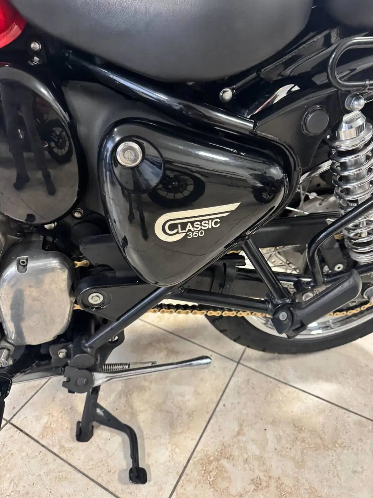 Royal Enfield Classic 350 (2021 - 26) (5)