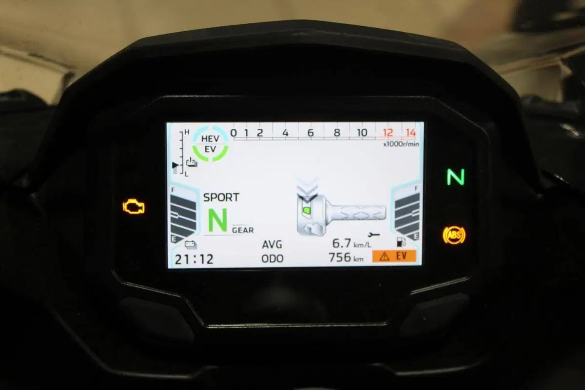 Kawasaki Ninja 7 Hybrid (2024 - 26) (4)
