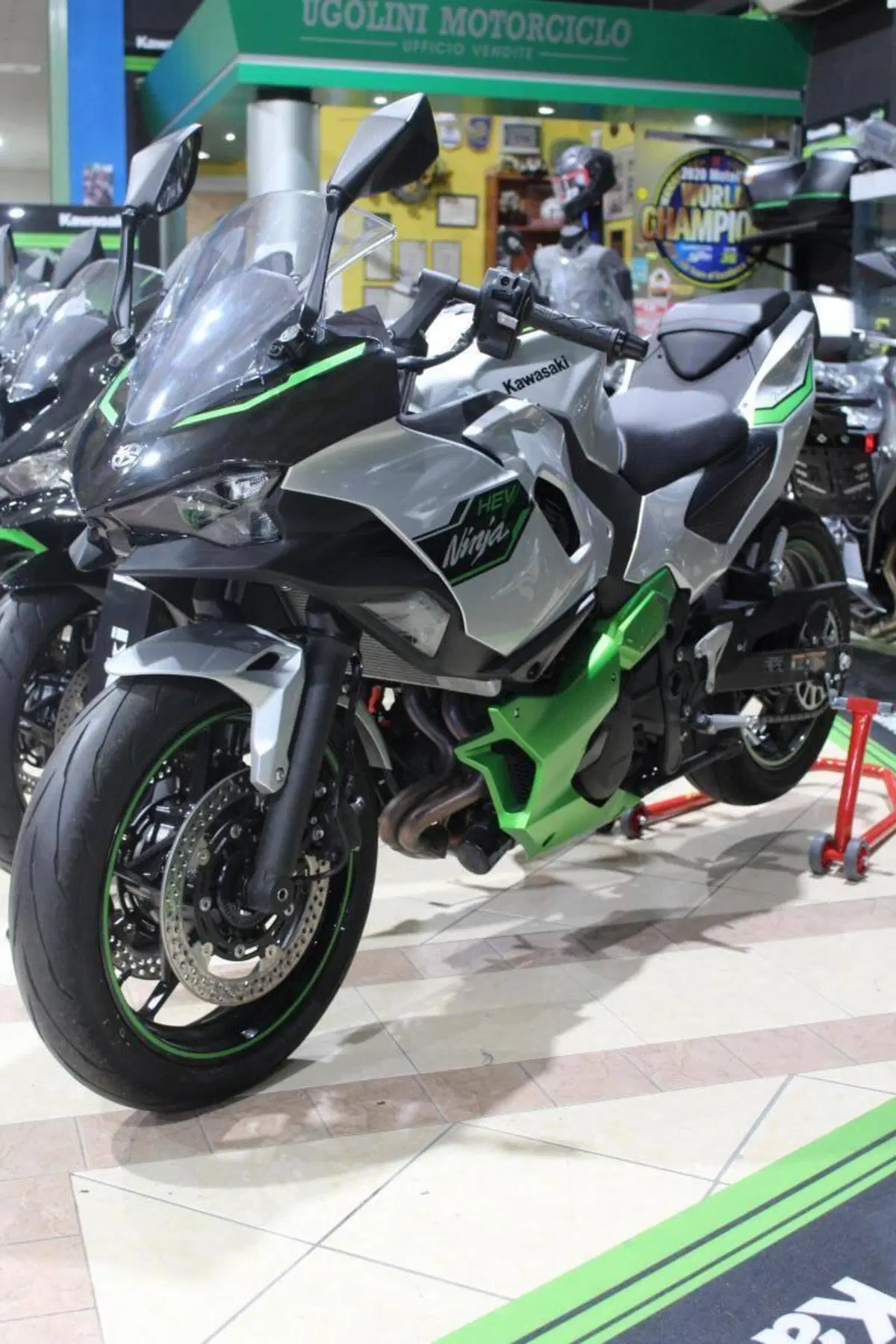 Kawasaki Ninja 7 Hybrid (2024 - 26) (7)