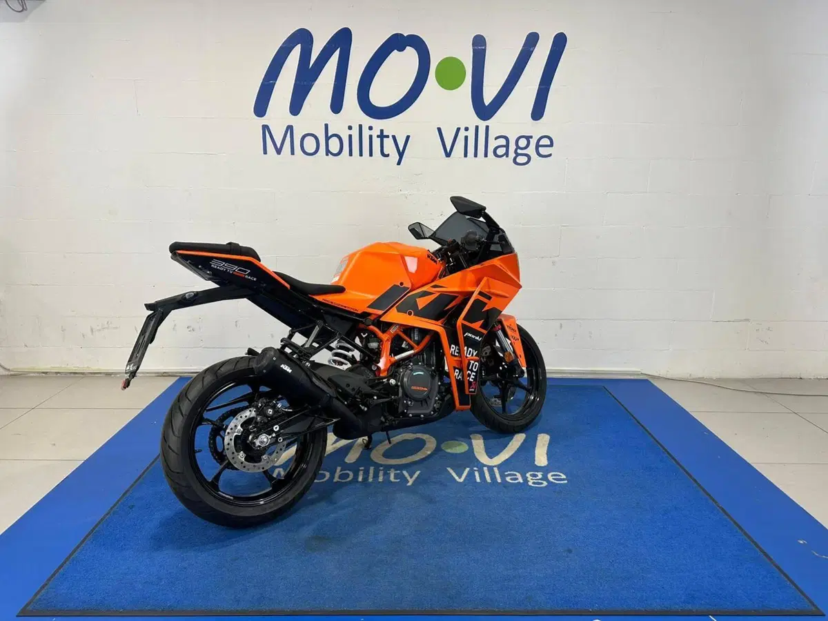 KTM RC 390 (2022 - 26) (2)