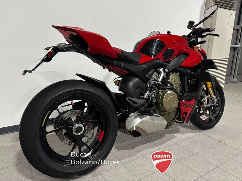 Ducati Streetfighter V4 S (2023 - 24) (2)