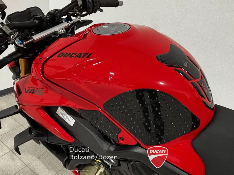 Ducati Streetfighter V4 S (2023 - 24) (11)