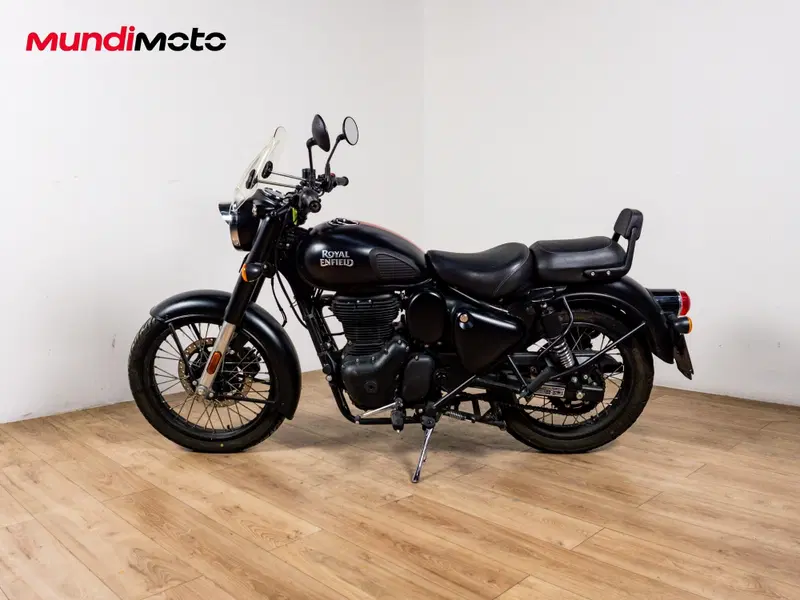 Royal Enfield Classic 350 (2021 - 26) (5)