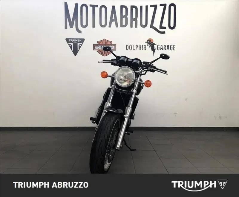 Triumph Legend TT 900 (1998 - 02) (9)