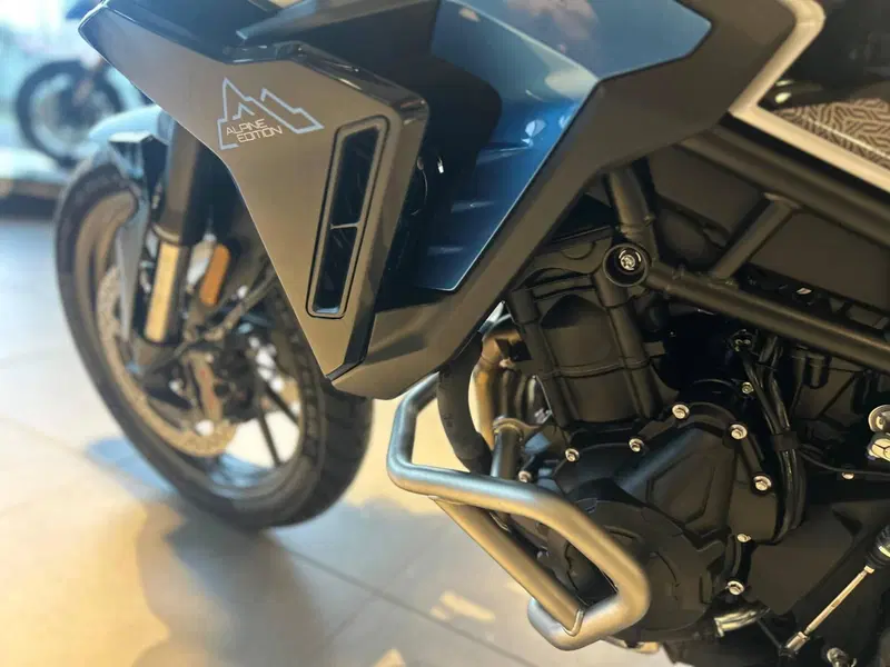 Triumph Tiger 900 Alpine Special Edition (2026) (5)