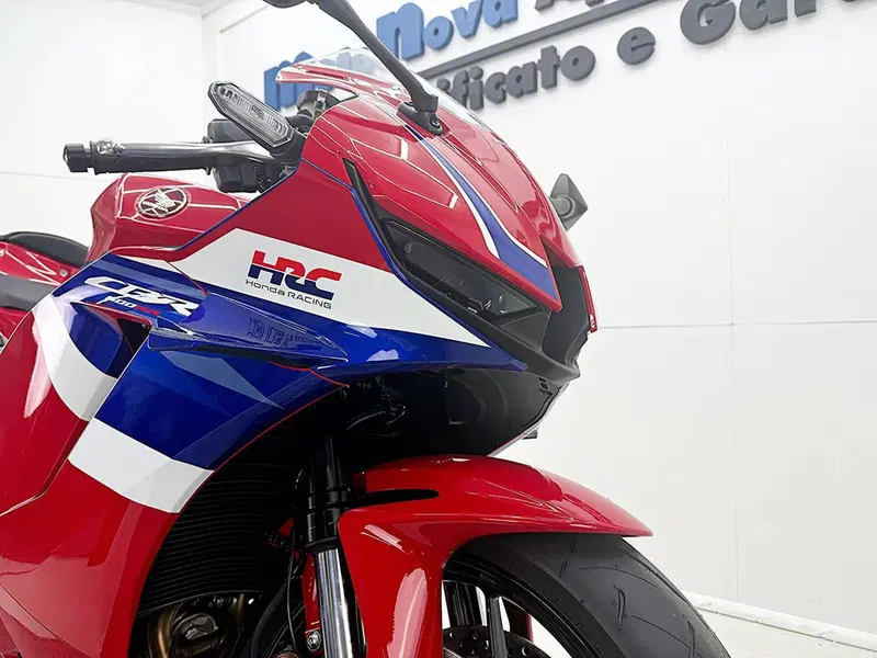 Honda CBR 600 RR (2024 - 26) (10)