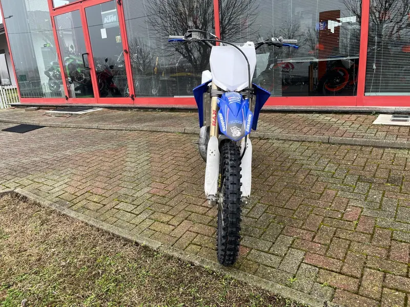 Yamaha YZ 125 (2017) (5)