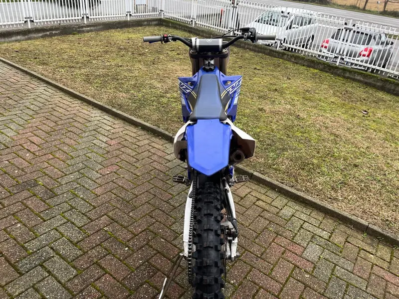 Yamaha YZ 125 (2017) (12)