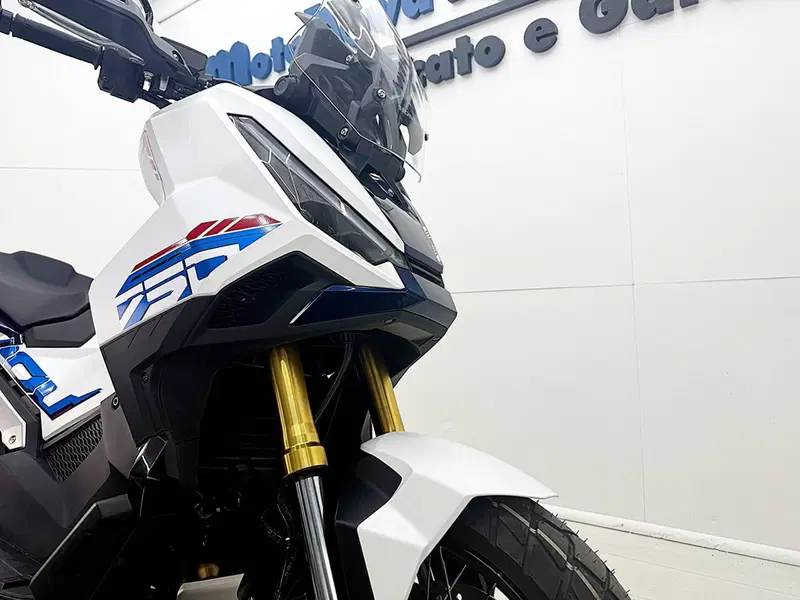 Honda X-ADV 750 Special Edition (2026) (11)