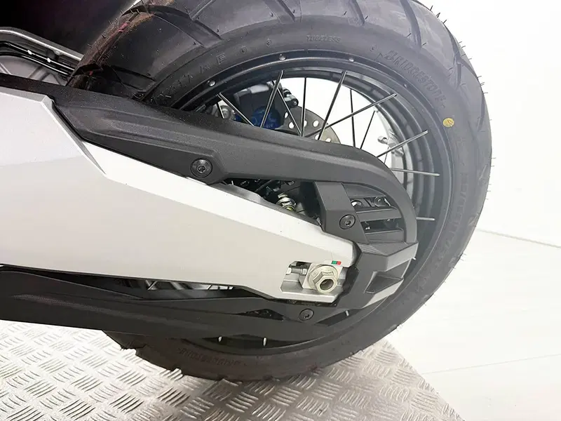 Honda X-ADV 750 Special Edition (2026) (17)