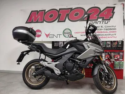 CFMOTO 700MT (2024 - 26) usata