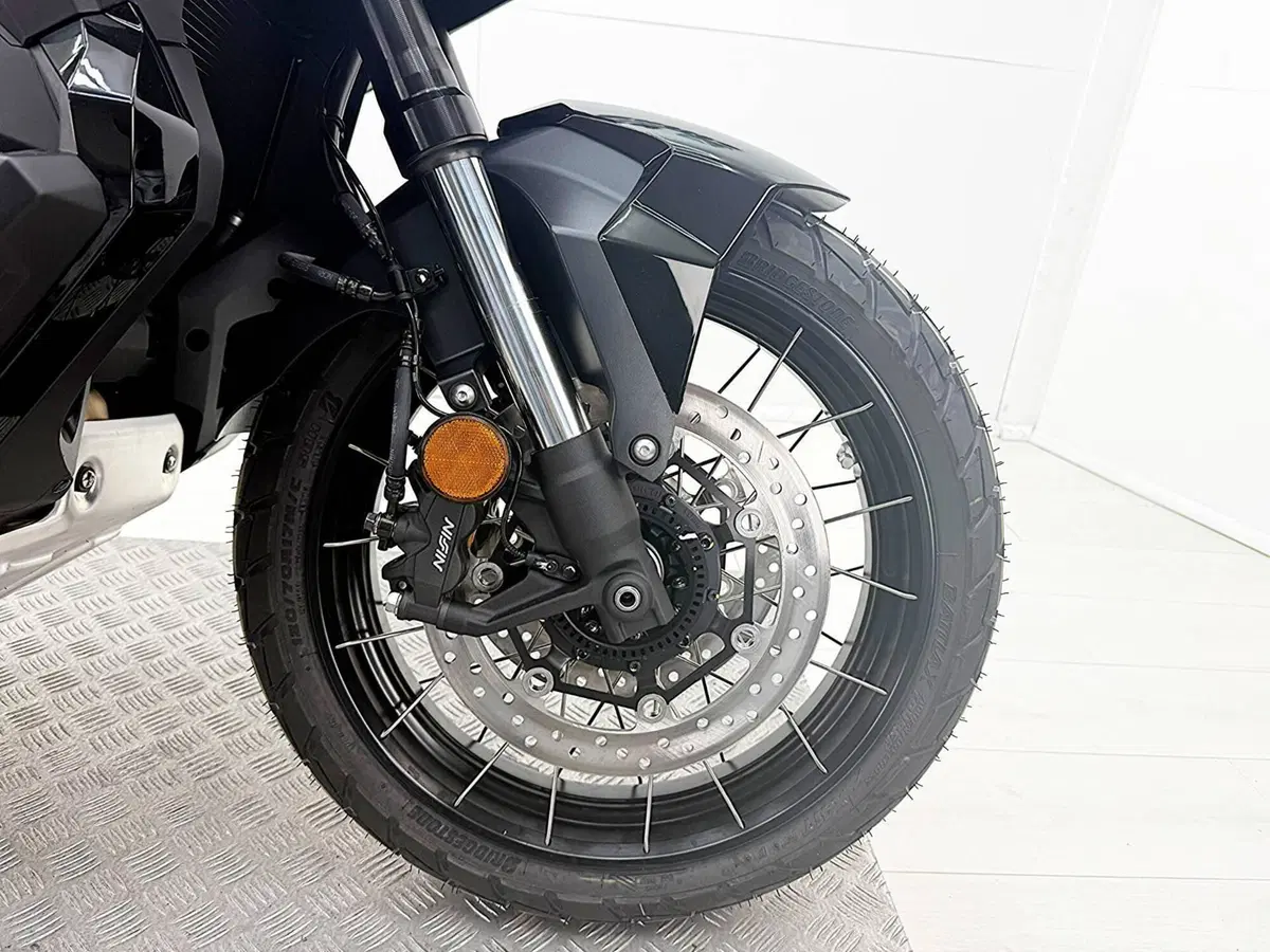Honda X-ADV 750 (2025 - 26) (12)