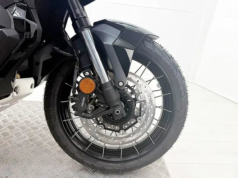 Honda X-ADV 750 (2025 - 26) (12)