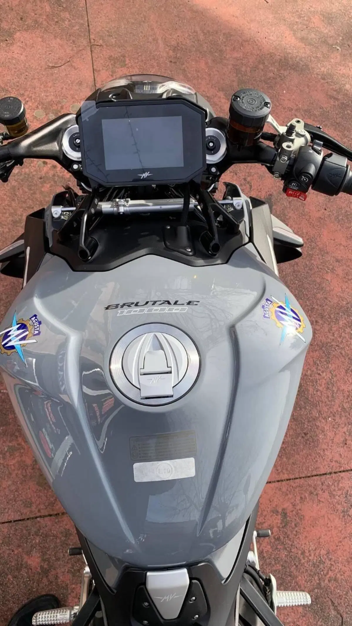 MV Agusta Brutale 1000 RS (2022 - 26) (3)