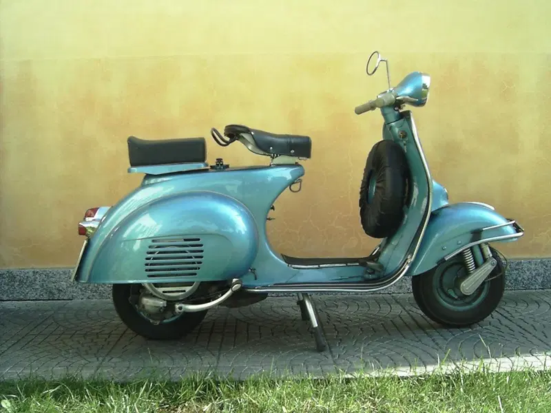Piaggio Vespa 150 VBB1T  (2)