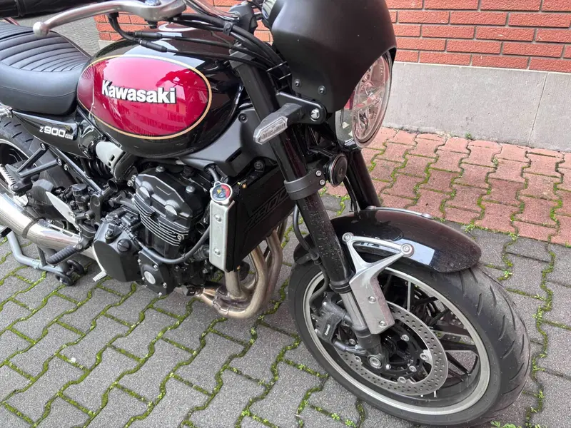 Kawasaki Z 900 RS (2022 - 25) (5)