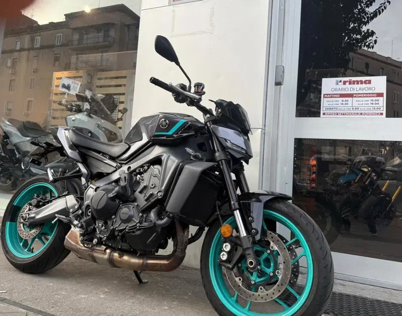 Yamaha MT-09 Y-AMT (2024 - 26) (5)