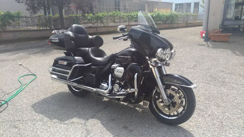 Harley-Davidson 107 Electra Glide Ultra Limited (2017 - 18) - FLHTK (8)