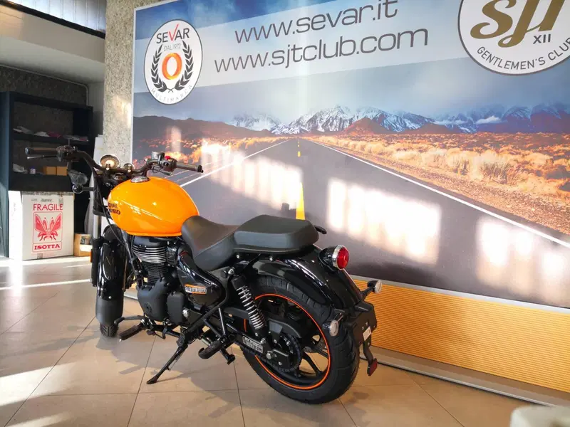 Royal Enfield Meteor 350 (2021 - 26) (8)