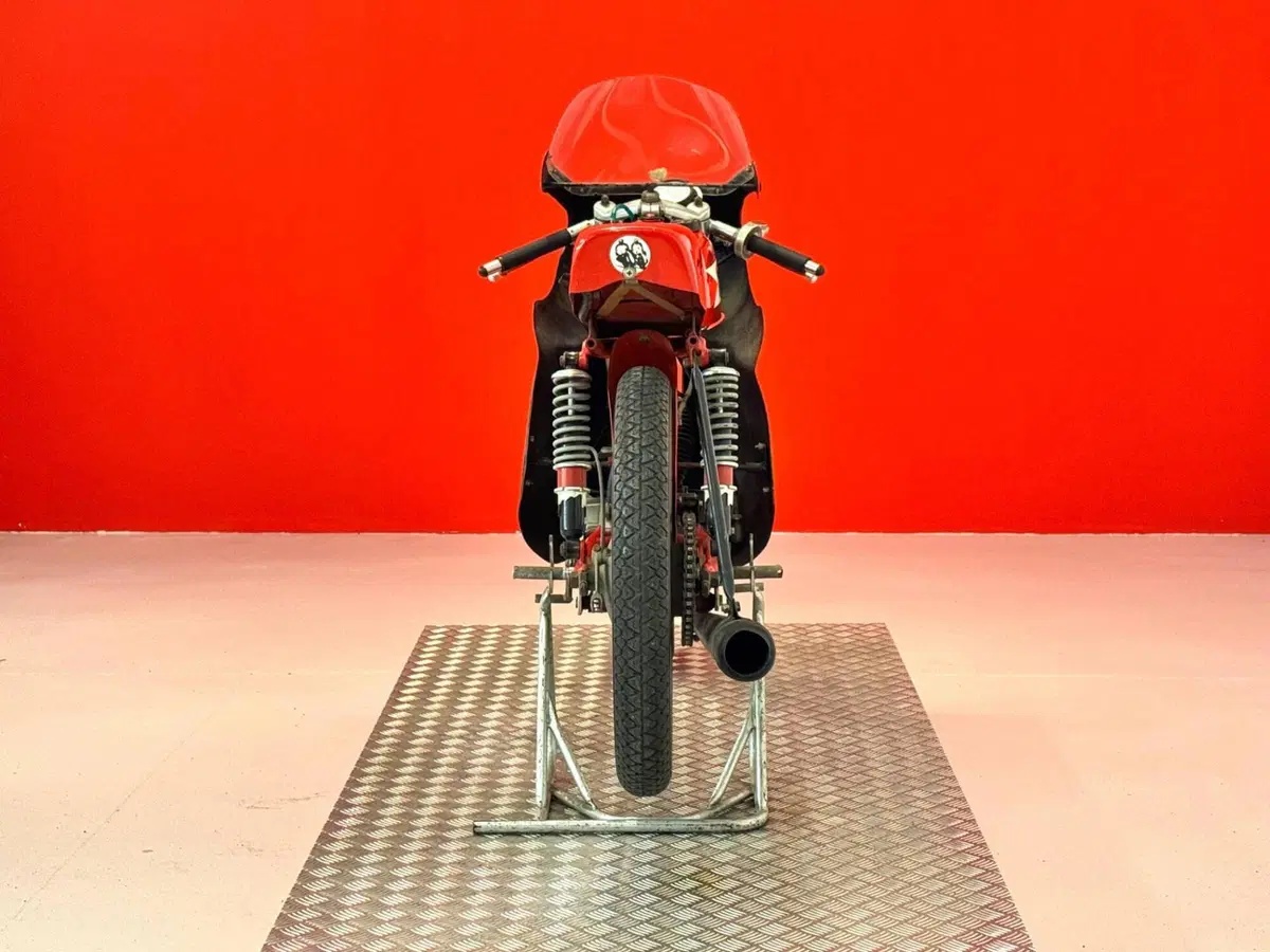 Moto Morini 125 CORSA (7)