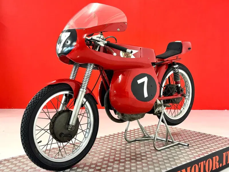 Moto Morini 125 CORSA (14)