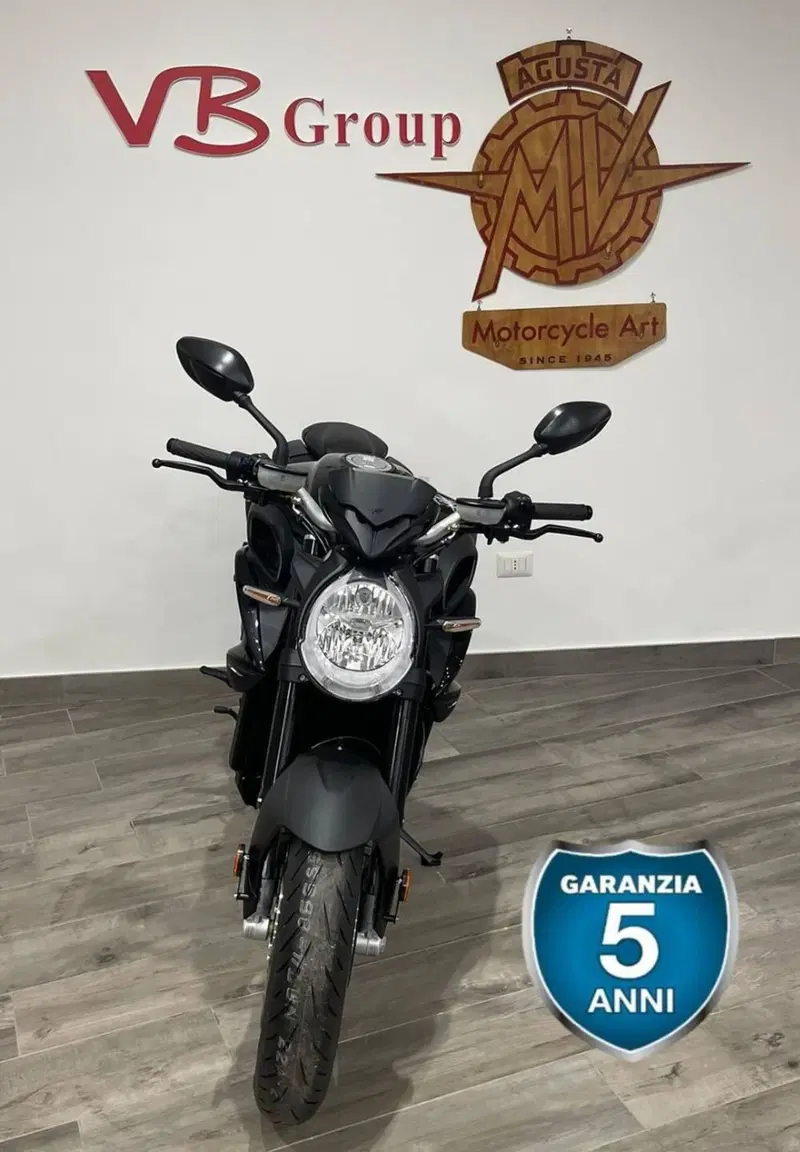 MV Agusta Brutale 800 R (2023 - 25) (2)