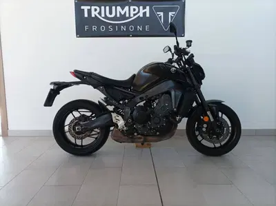 Yamaha MT-09 (2021 - 23) usata