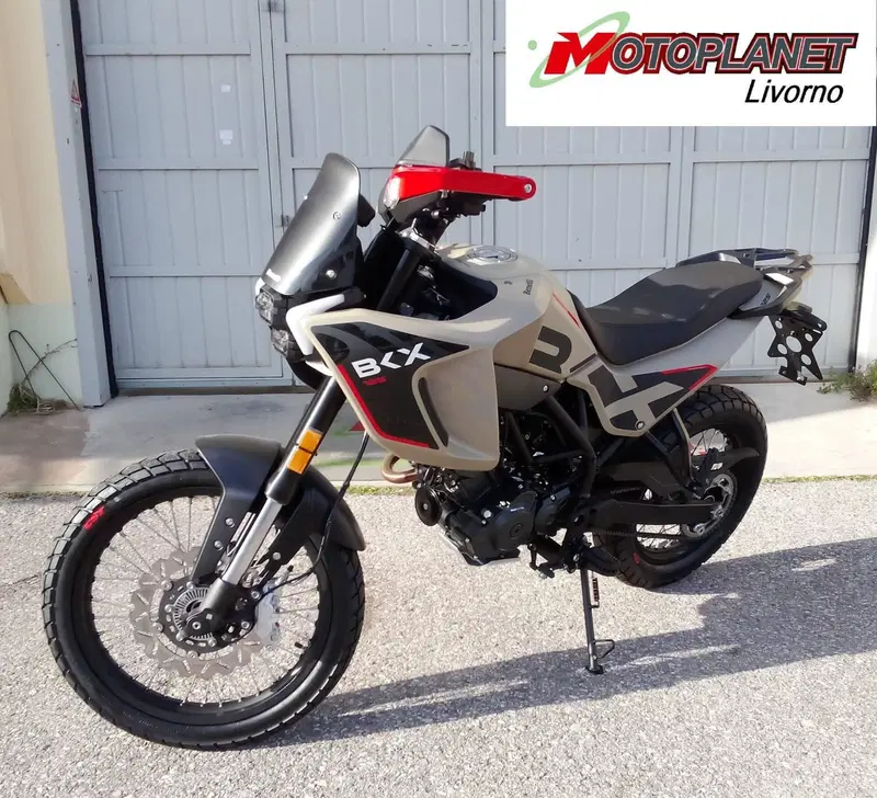 Benelli BKX 125 (2026) (3)