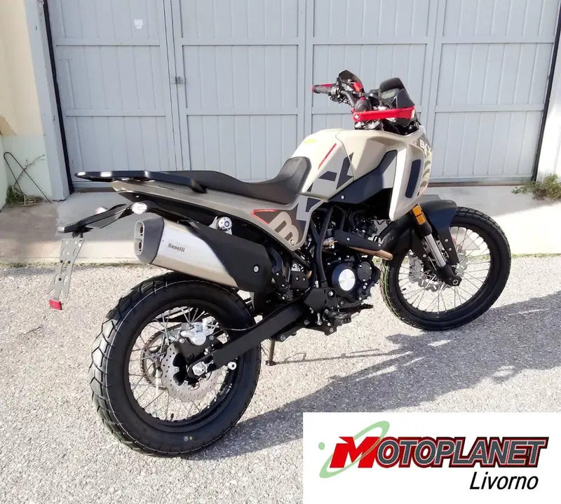 Benelli BKX 125 (2026) (7)