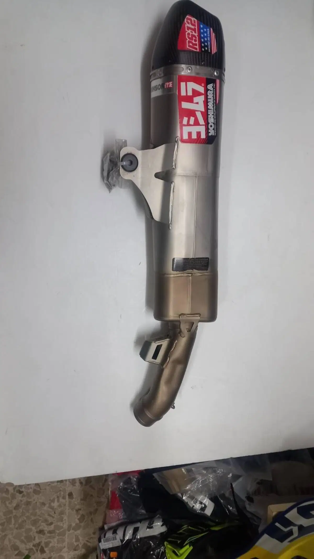 Marmitta yoshimura con finale in carbonio crf 250 (4)