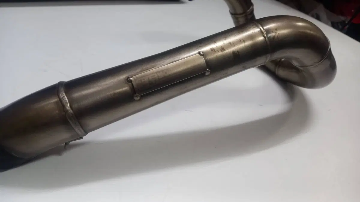Marmitta yoshimura con finale in carbonio crf 250 (9)