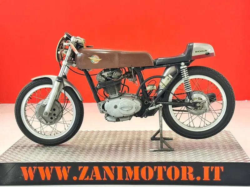 Ducati 250 CORSA (5)