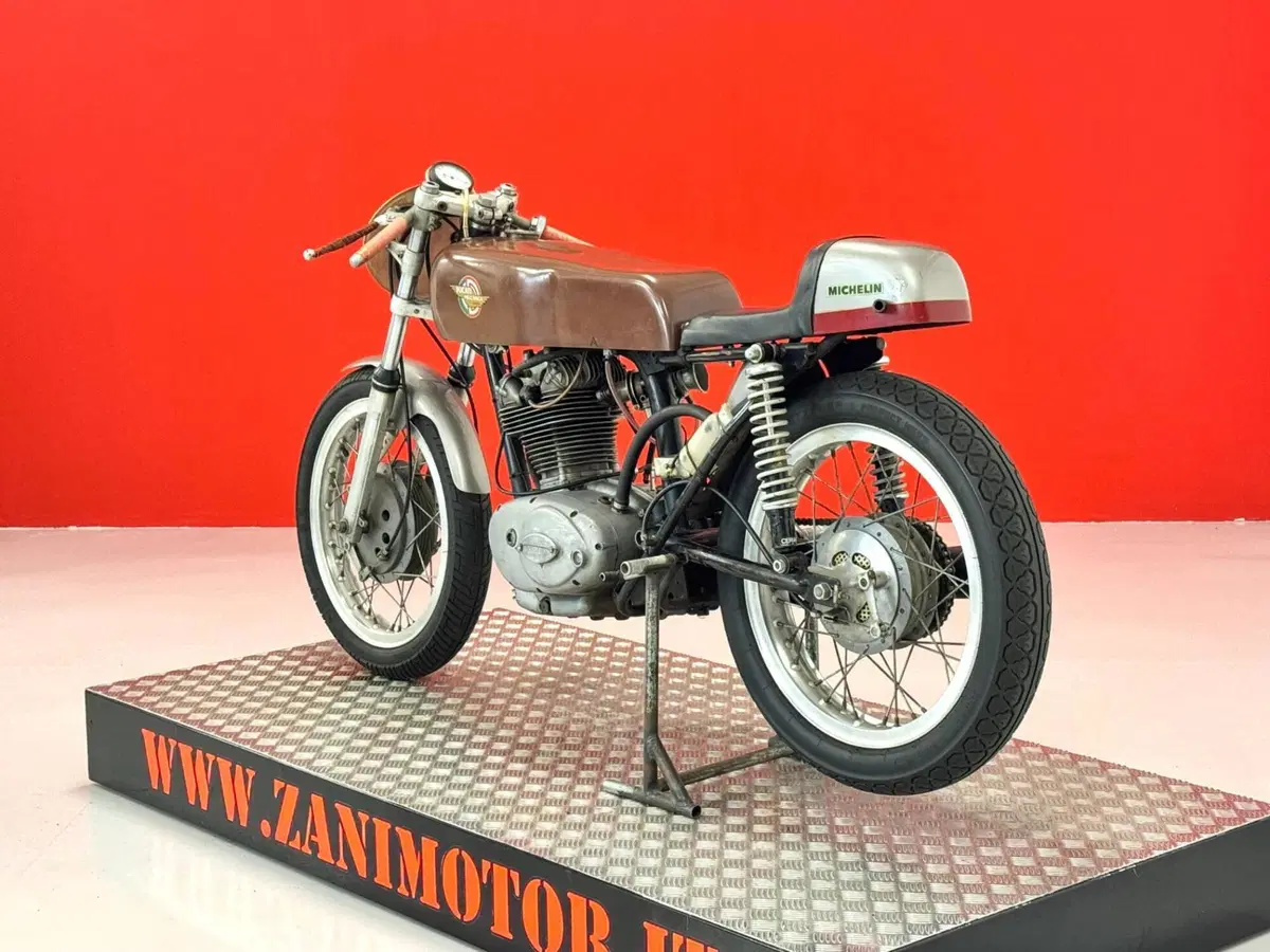 Ducati 250 CORSA (6)
