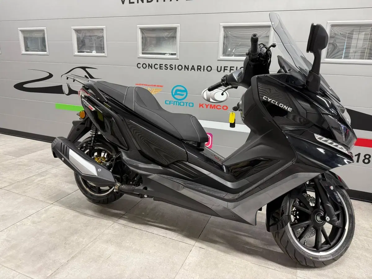 Cyclone RT3S (2025 - 26) (4)