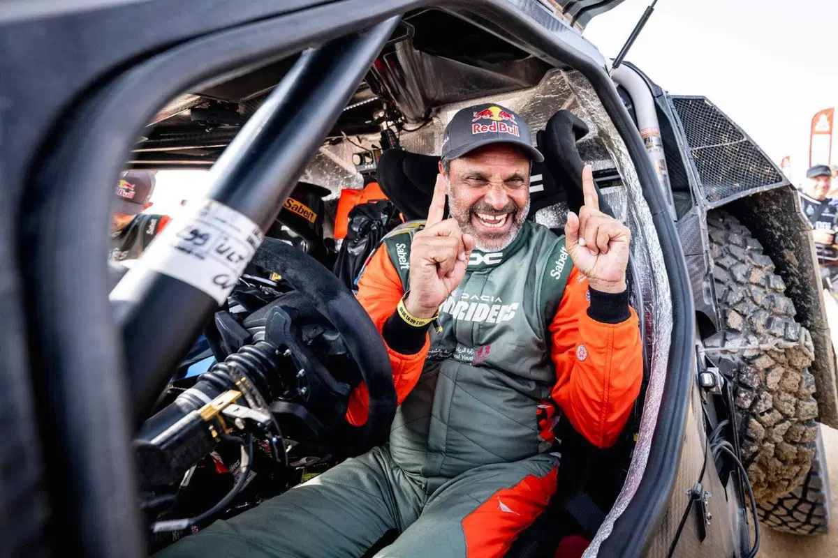 Dakar 2026. Finale. MICIDIALE COLPO DI SCENA! E i vincitori sono... Luciano Benavides, KTM, e Al Attiyah, Dacia (2)