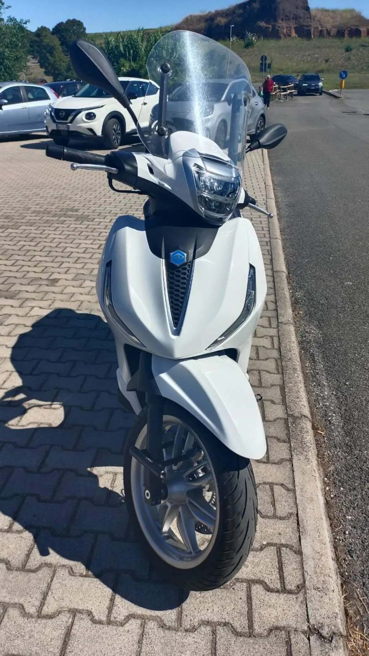 Piaggio Beverly 400 ABS-ASR (2021 - 24) (10)