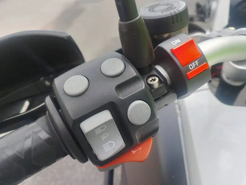 Bmw R 1200 GS (2010 - 12) (6)