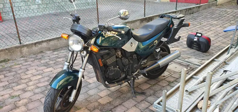 Triumph Trident 750 (3)