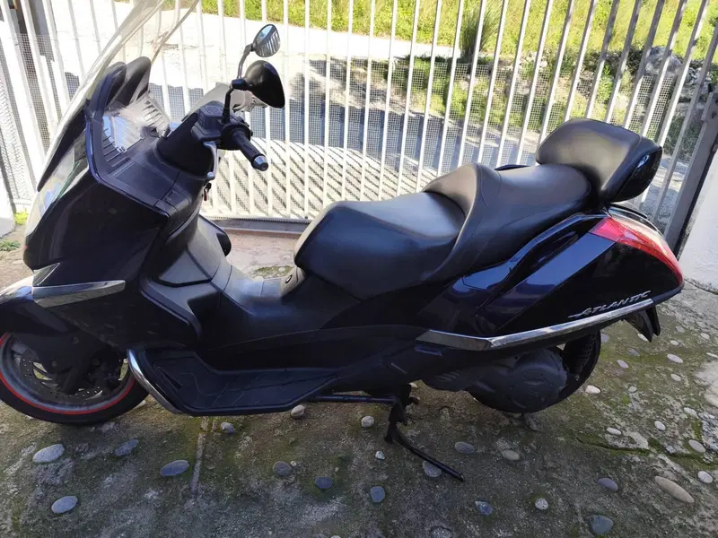 Aprilia Atlantic 500 (2001 - 02) (9)