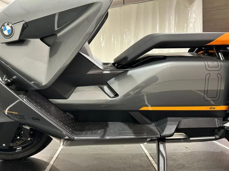 Bmw CE 04 (2021 - 25) (12)