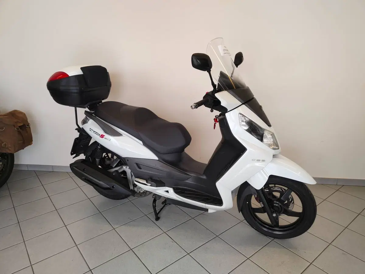 Sym CityCom 300 S (2015 - 17) (6)