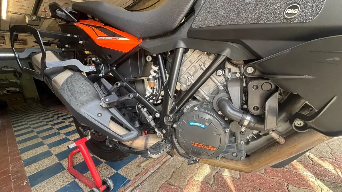 KTM 1090 Adventure S - L (2017 - 19) (9)