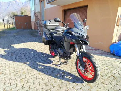 Ducati Multistrada V2 S (2022 - 24) usata