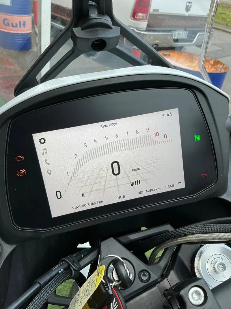 Moto Morini X-Cape 650 (2021 - 26) (4)